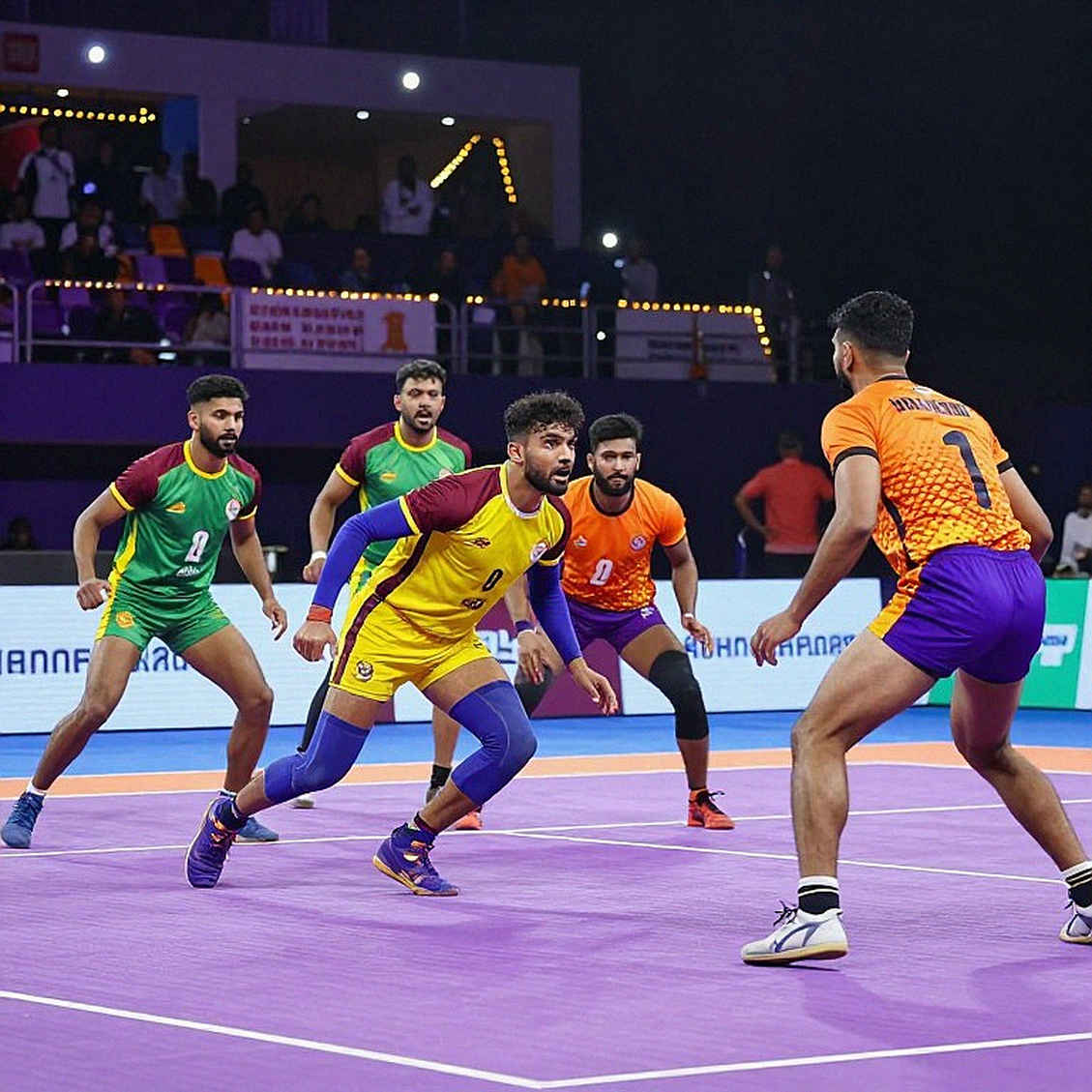 ৪৮-২৪ রুটের আড়ালে: ভারতের মহিলা কাবাডি যে ফাঁকা পাইপলাইনটা ঢেকে রাখল