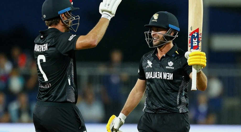 ওয়াকার আলো নিভে যাওয়ার আগে: বার্টলেটের স্পেল, পিয়ারসনের সেঞ্চুরি আর শেফিল্ড শিল্ডের নীরব সংকেত